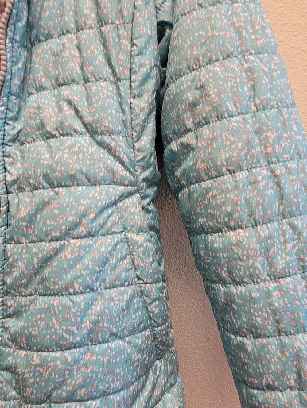 The North Face Girl's  Reversible Winter Jacket Sherpa Interior size 10 - Picture 6 of 10